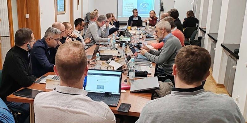 Proyecto bienestar de los estudiantes y profesorado Proyecto bienestar de los estudiantes y profesorado