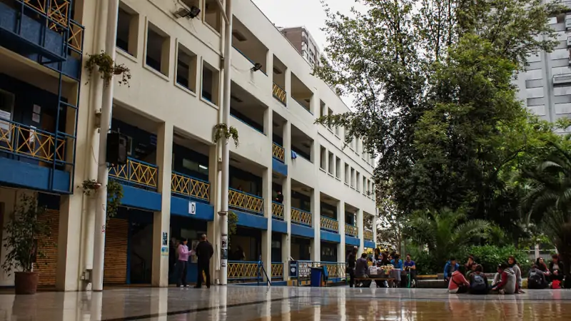 Docentes del CES Don Bosco fortalecen lazos con la Universidad Católica ...