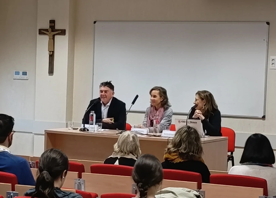 Tejiendo Redes: La Pedagogía como Herramienta de Transformación Social