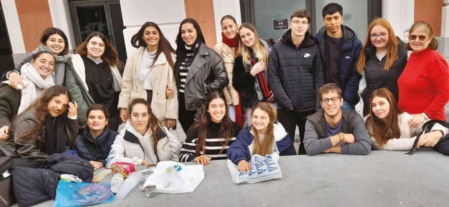 Pedagogía para la Paz y la Convivencia Educar para la Vida en la Era Digital